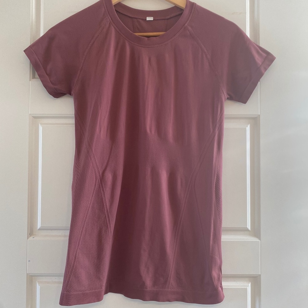 Athleta Momentum Seamless Tee